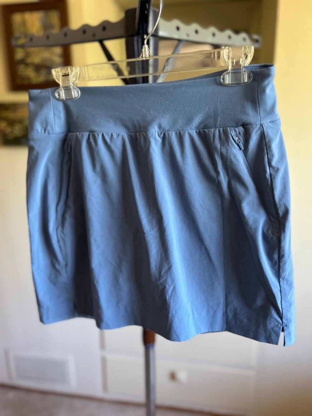 Athlete Soho Skort Size 8 in Cottage Blue